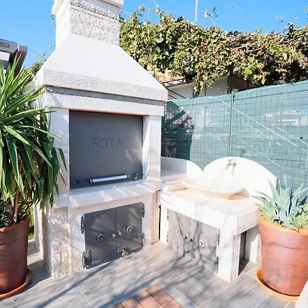 Daire Apartments With Parking Space Umag - 27189