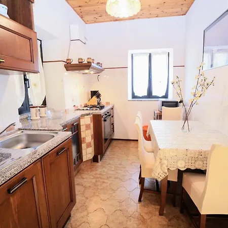Daire Apartments With Parking Space Umag - 27189